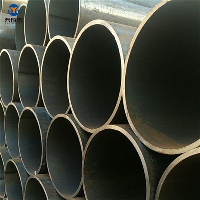 Okrogla cev iz črnega ogljika